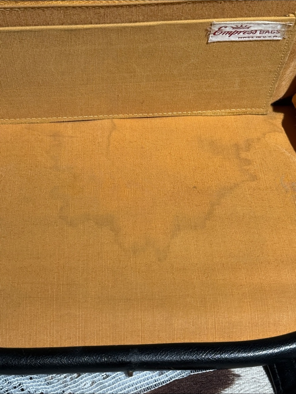Vintage Empress Floral Tapestry Top-Handle Bag in Multicolor - Picture 9 of 9